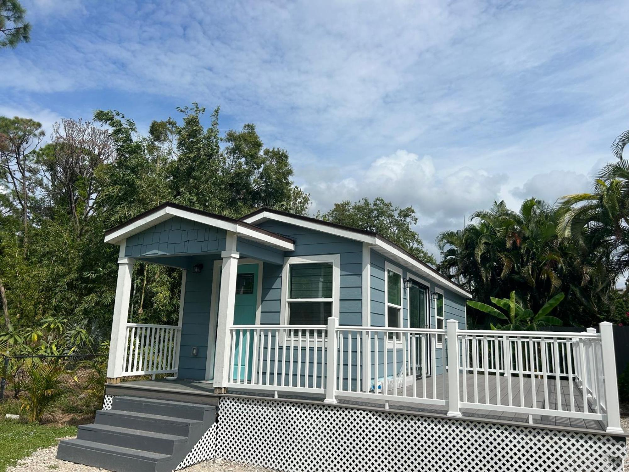 Perfect Getaway-Lovely Cottage House- Near Beaches نوكوميس المظهر الخارجي الصورة